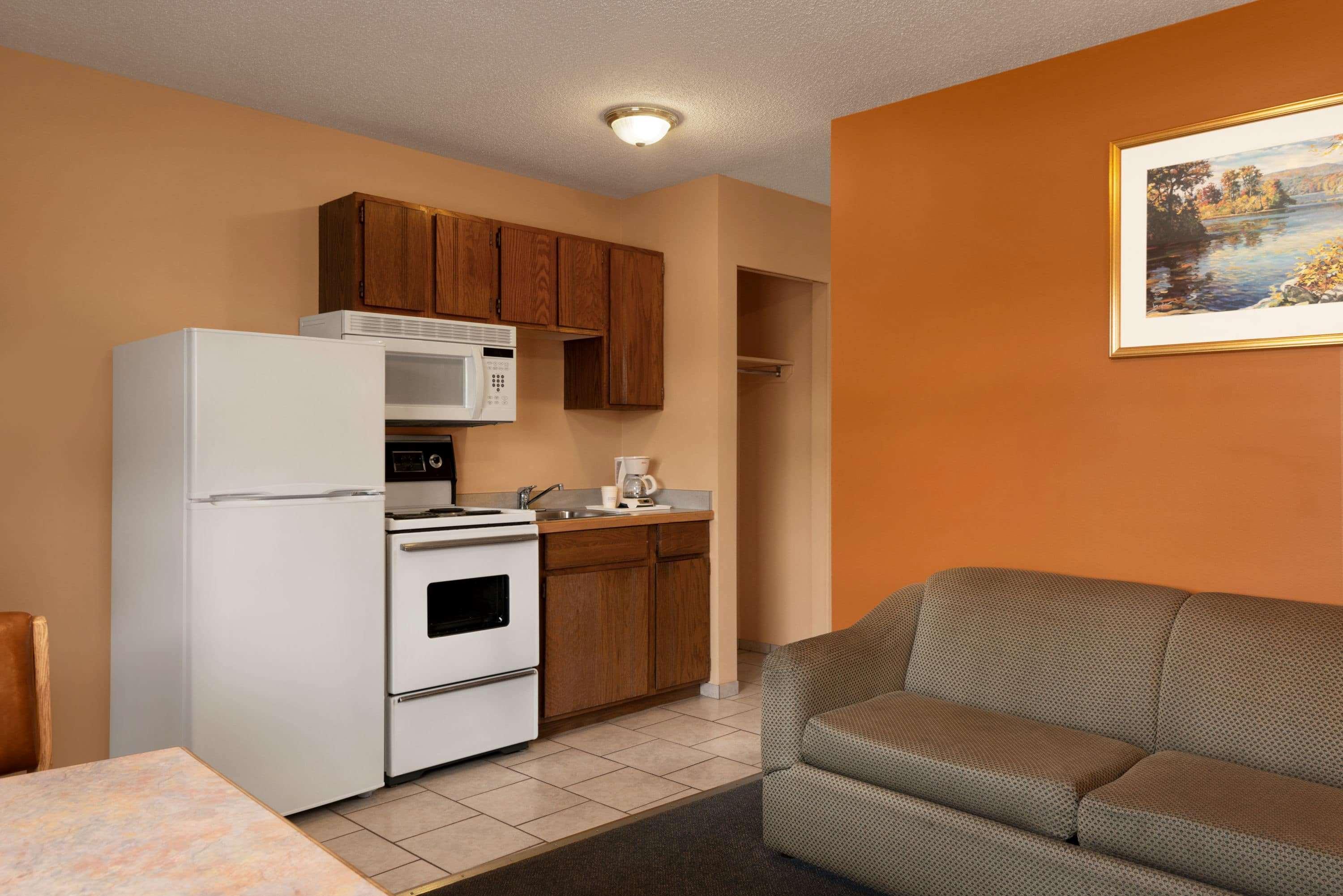 Travelodge By Wyndham Quesnel Bc Zewnętrze zdjęcie