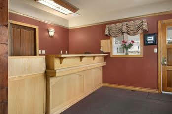Travelodge By Wyndham Quesnel Bc Zewnętrze zdjęcie
